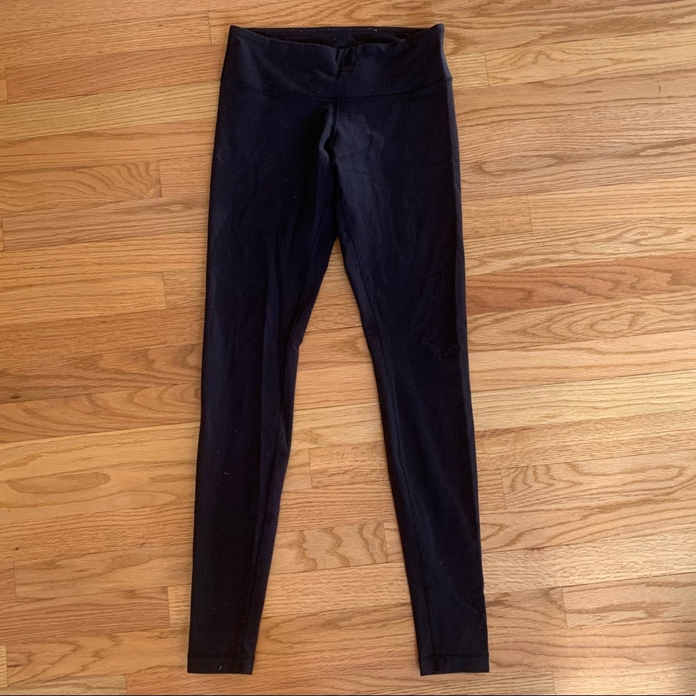 Black Lululemon Wunder Under Leggings